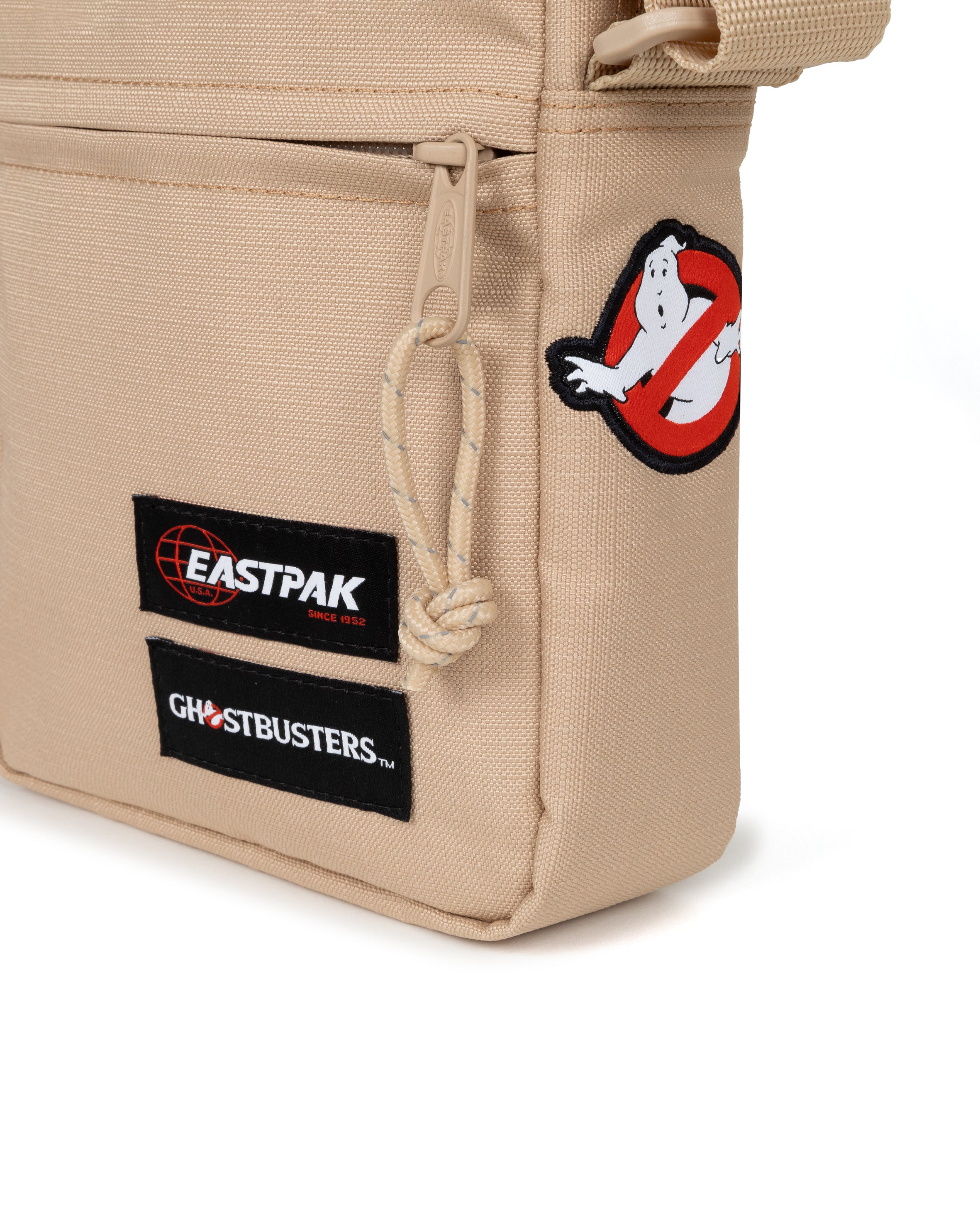 eastpak-the-one-ek000045-sac-bandouli-re-gb-suit-petit-zipp image 4