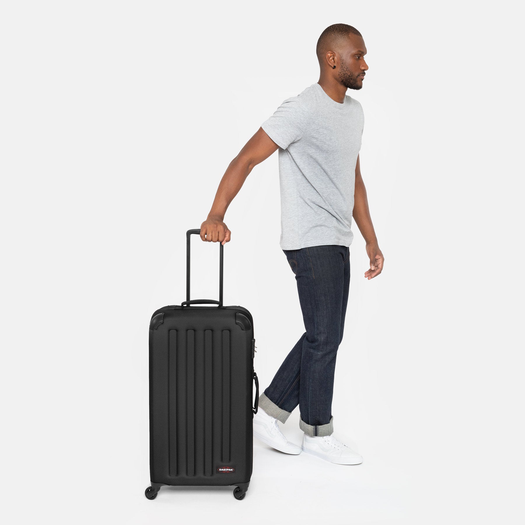 eastpak-tranzshell-m-valise-black-moyen-67-cm-4-roues image 4