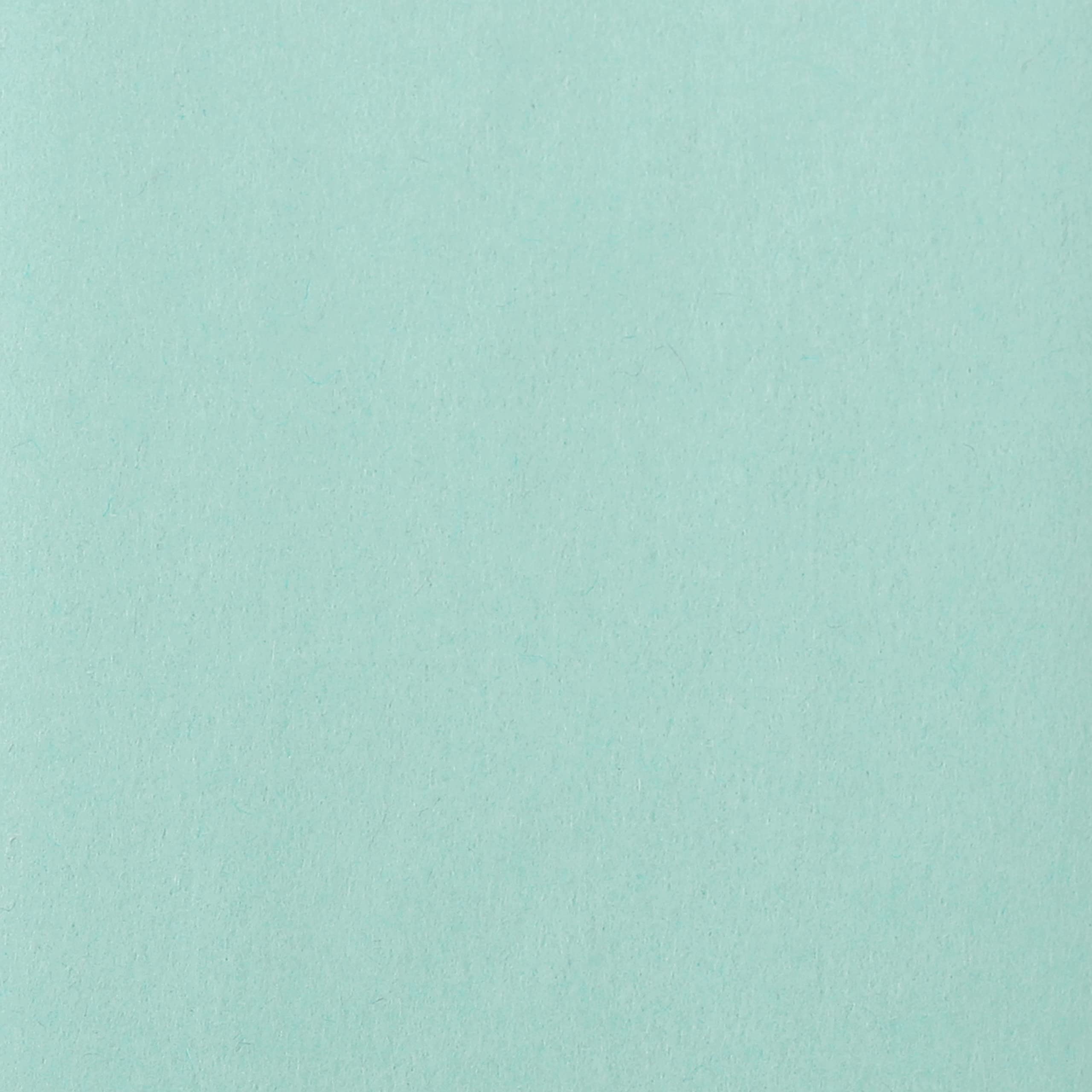 clairefontaine-papier-de-soie-bleu-ciel-50x75-24-feuilles-18g image 3