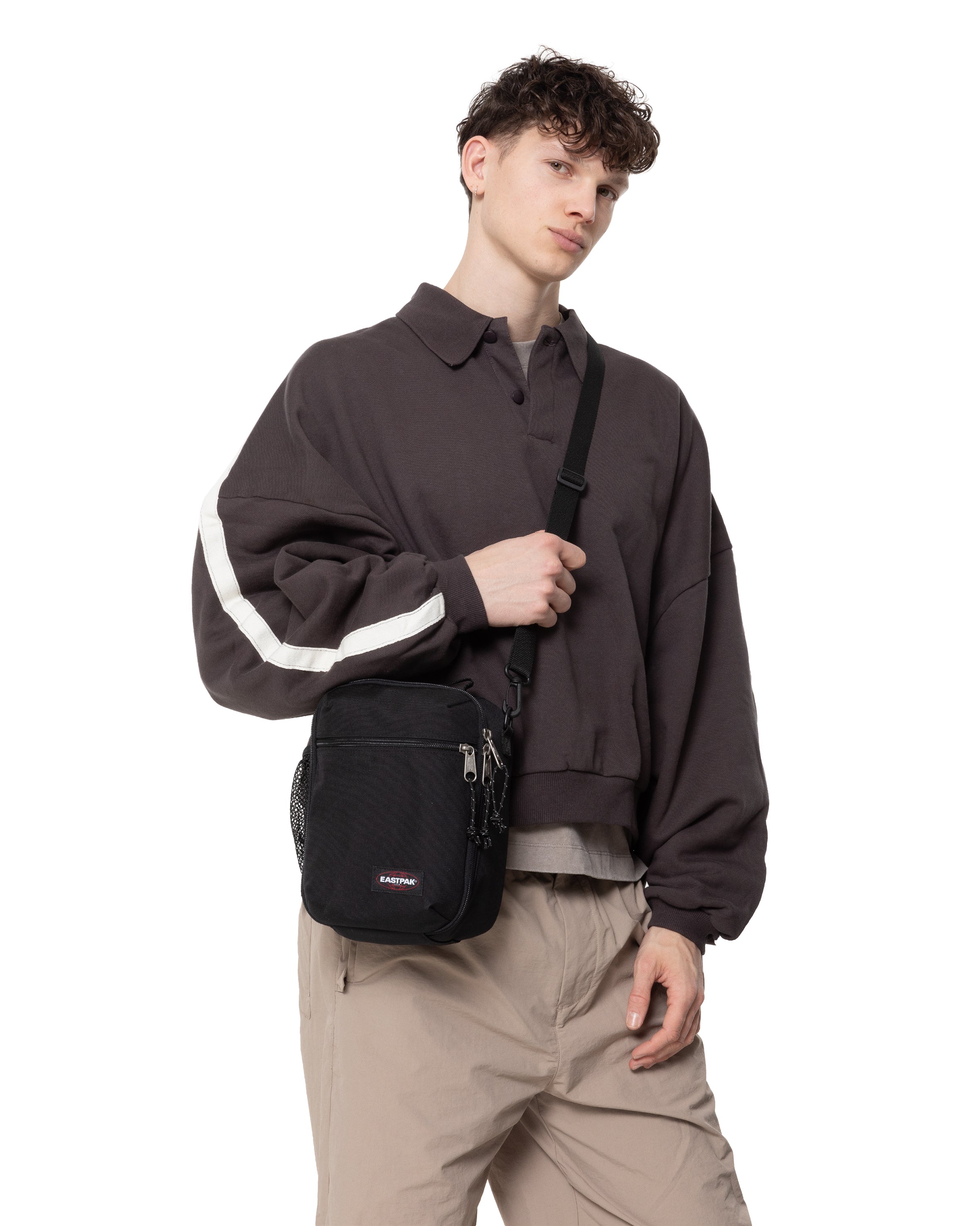 eastpak-the-lunch-one-bo-te-repas-black-petit-isotherme image 4
