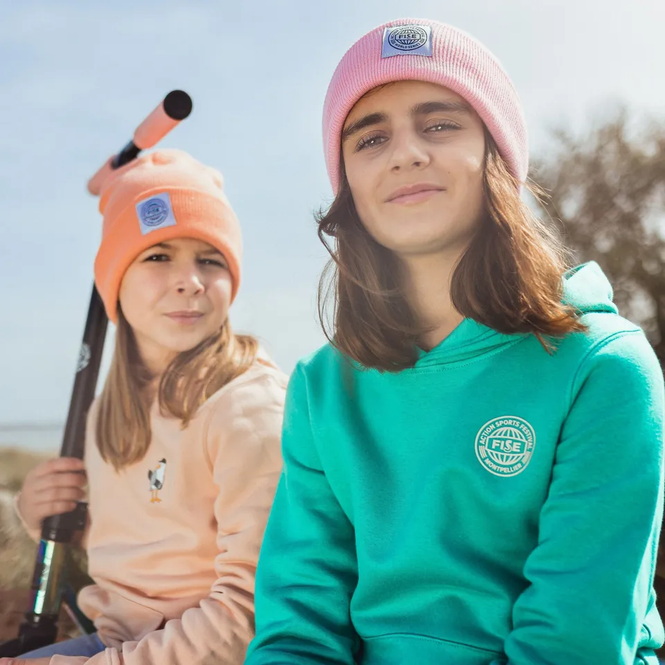 fise-bonnets-bonnet-noir-adulte-hiver image 1