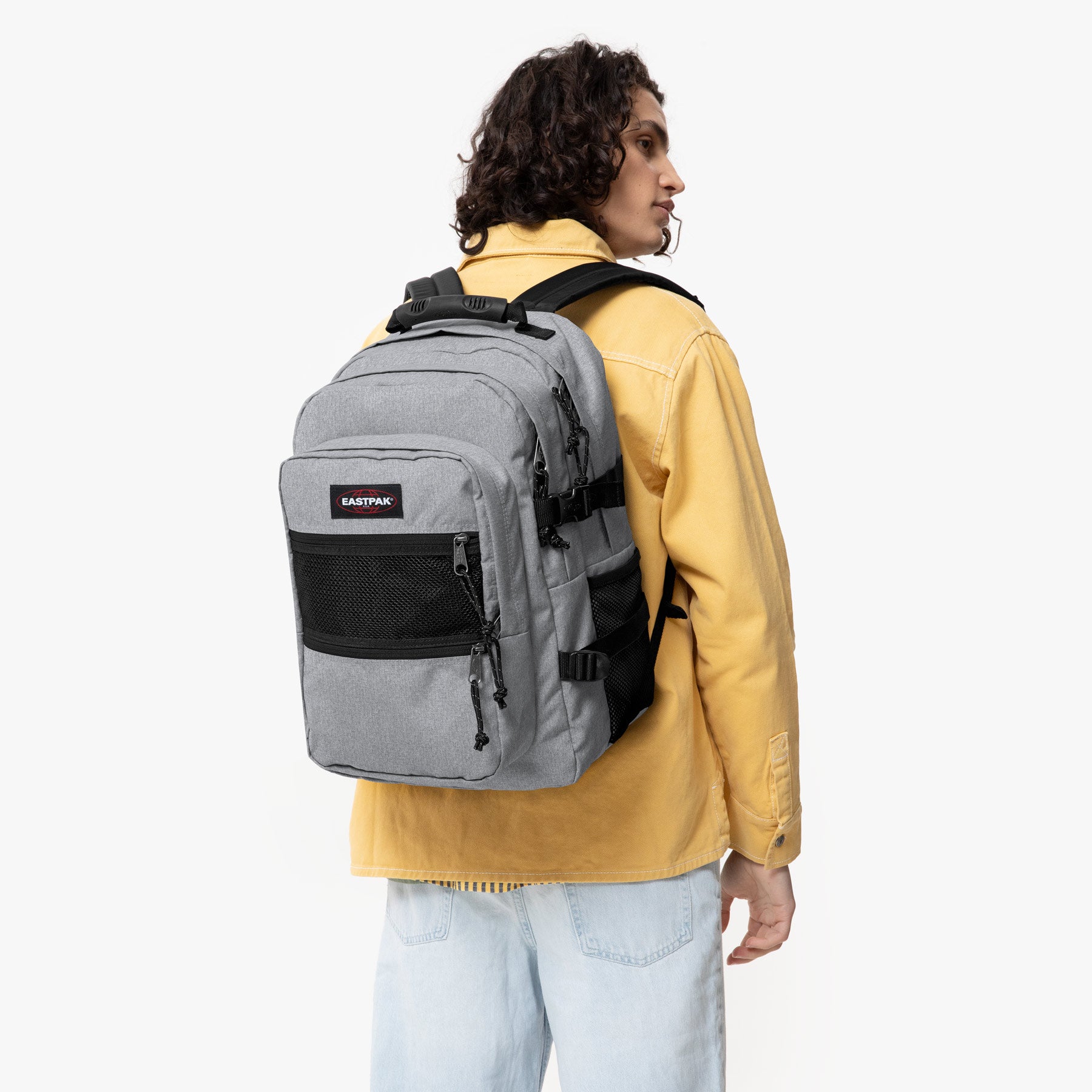eastpak-suplyer-sac-dos-gris-sunday-grey-grand-16-pouces image 7