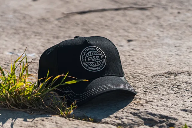 fise-casquette-black-basic-noir-visi-re-r-glable-tu image 1
