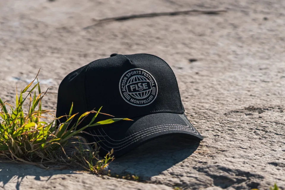 fise-casquette-black-basic-noir-visi-re-r-glable-tu image 1