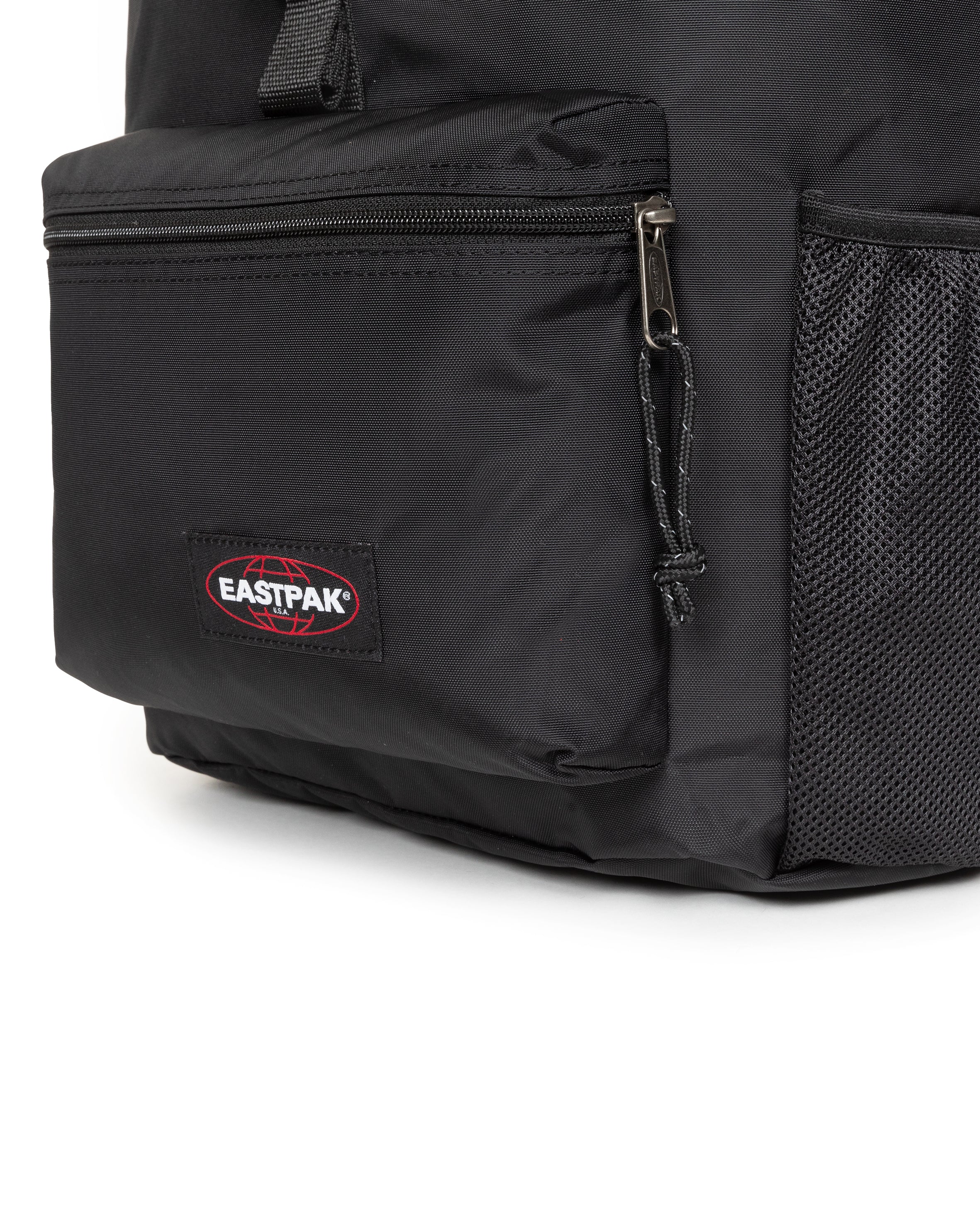 eastpak-bazego-sac-dos-powr-black-l-ger image 4