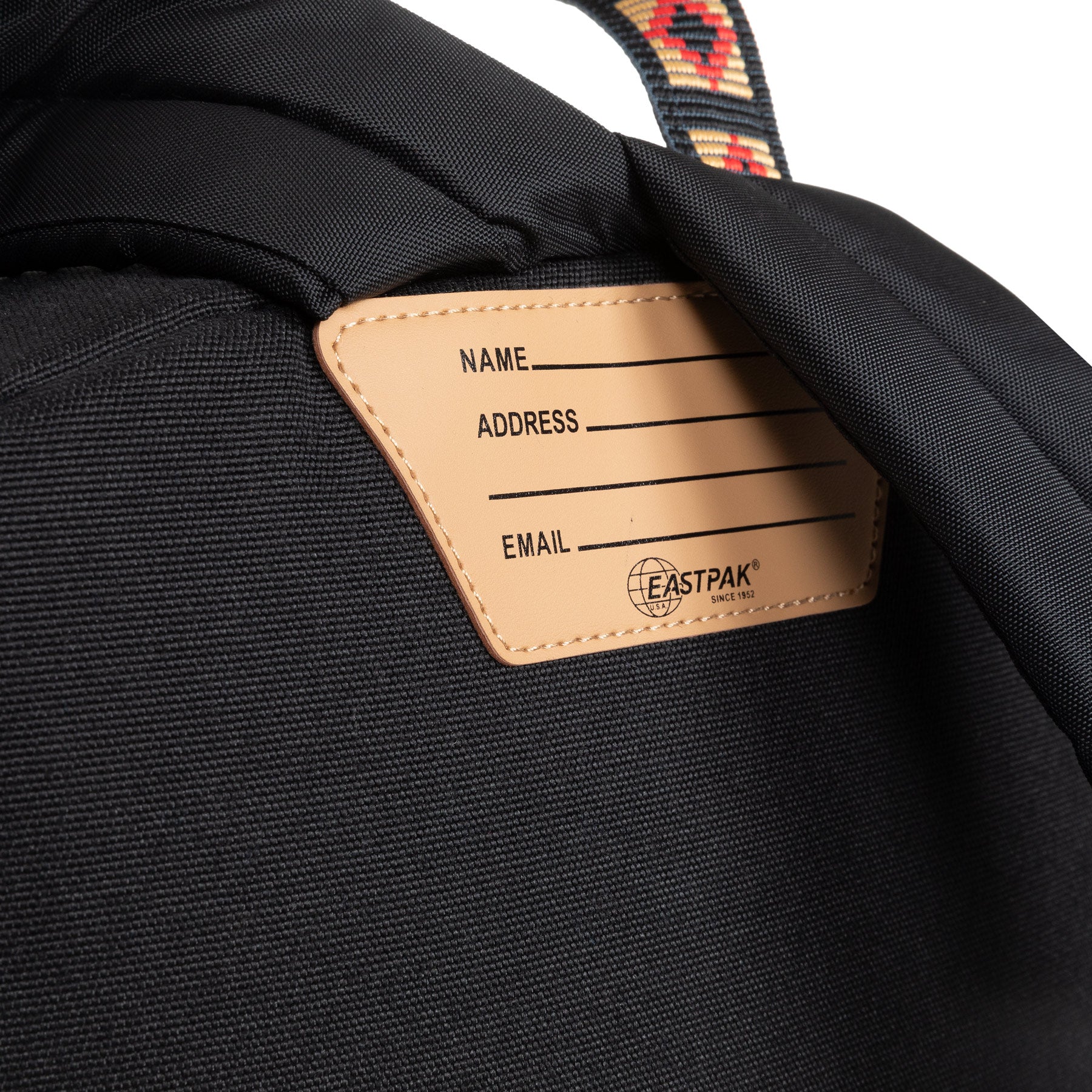 eastpak-kittery-pak-r-sac-dos-moyen-vintage-black-pc-16 image 8