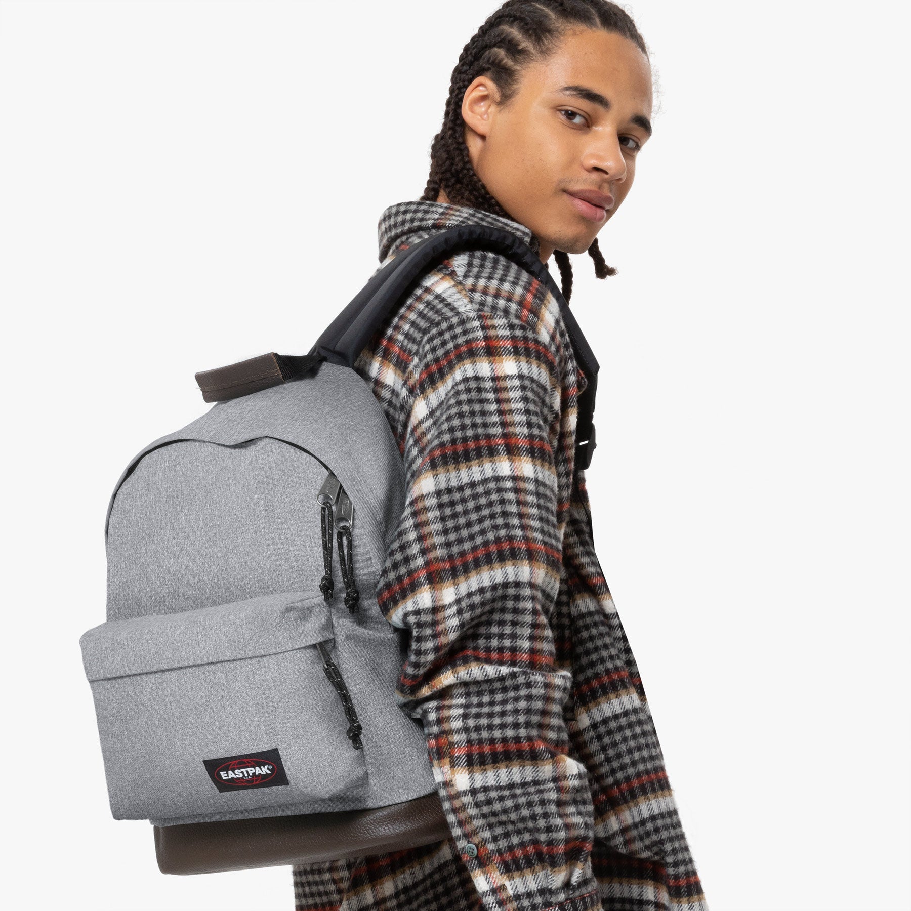 eastpak-wyoming-ek000811363-sac-dos-sunday-grey-cuir image 5