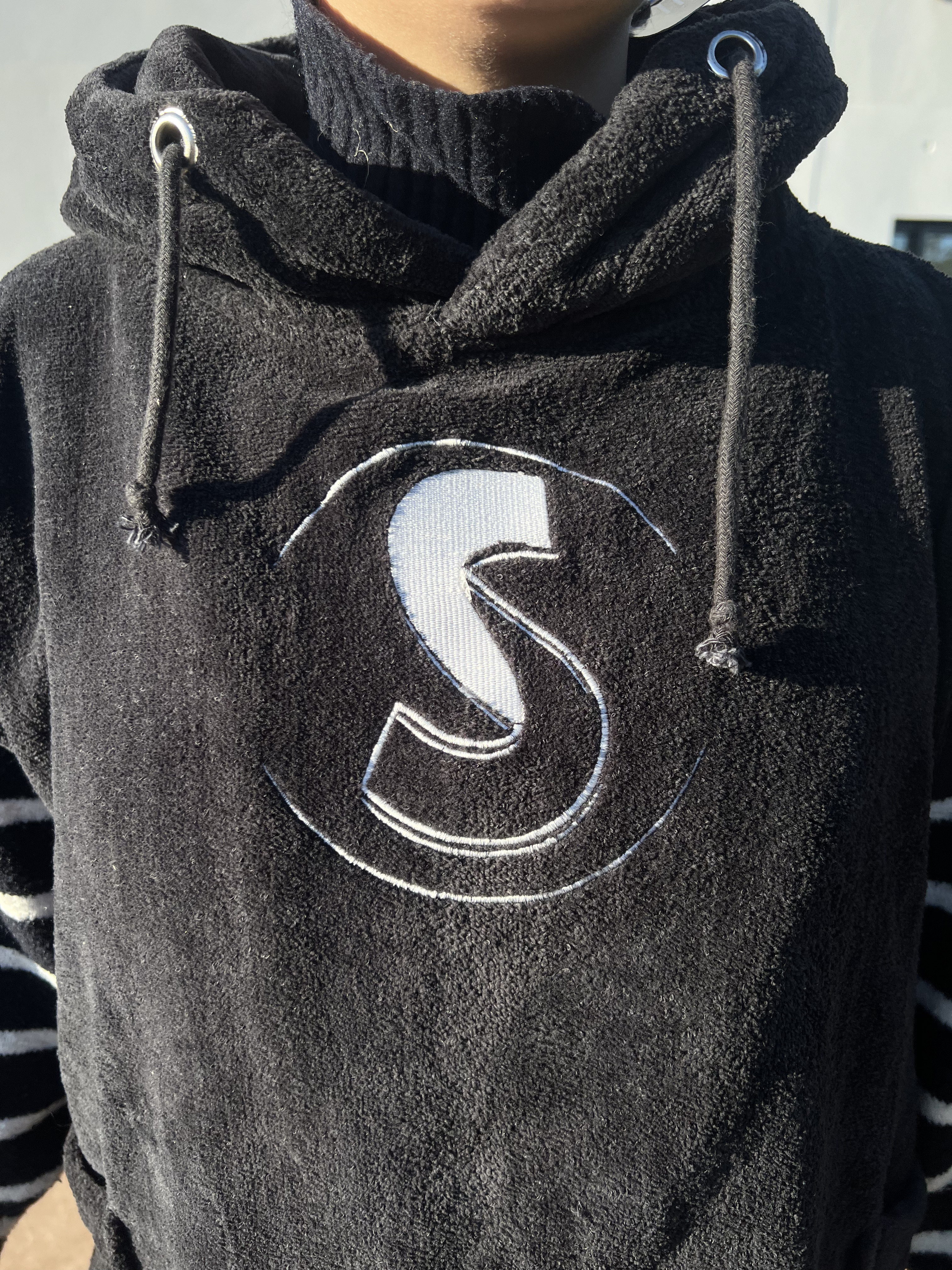 fise-poncho-kids-poncho-enfant-noir-serviette image 2