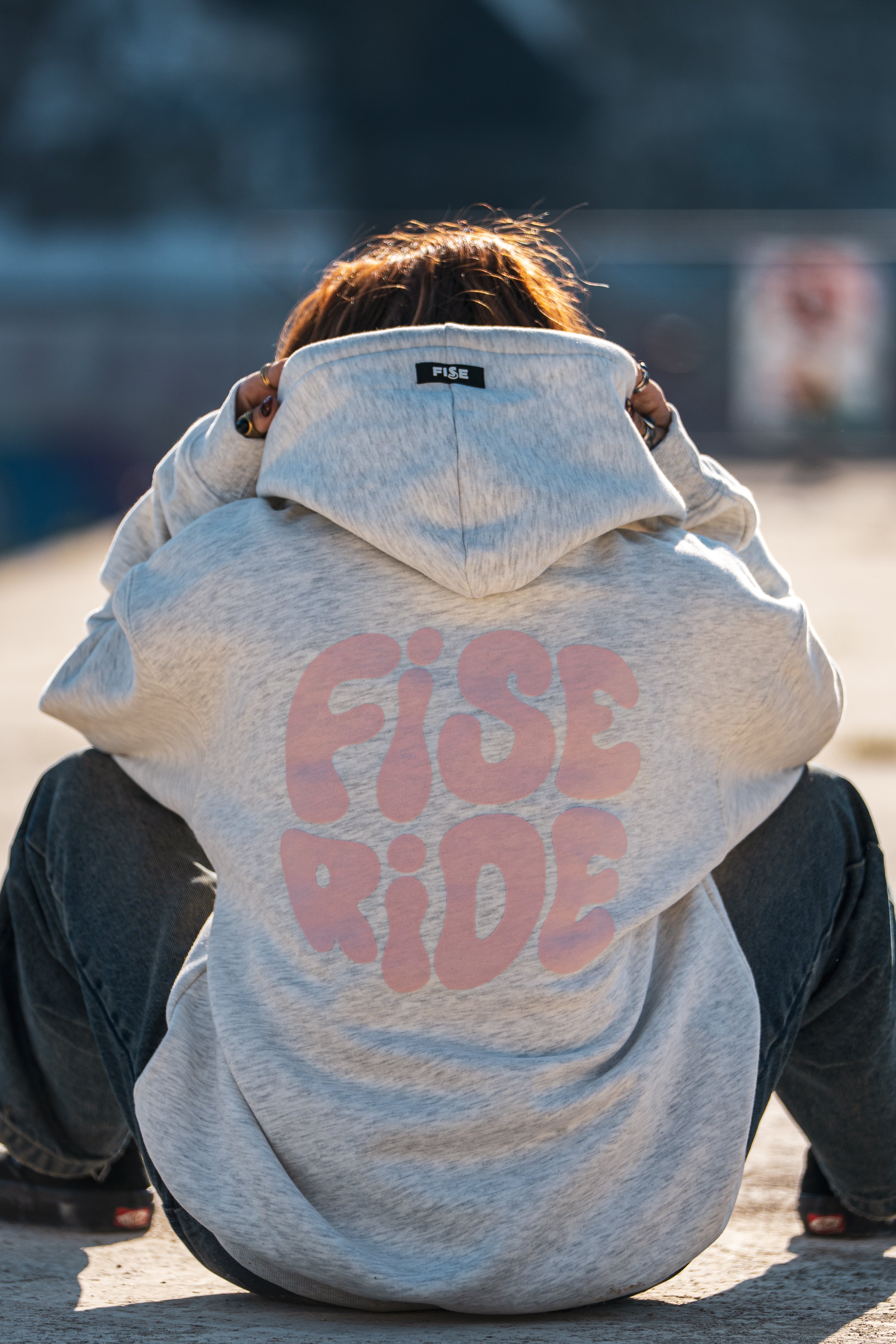 fise-ride-sweat-poche-kangourou-logo-dos image 2